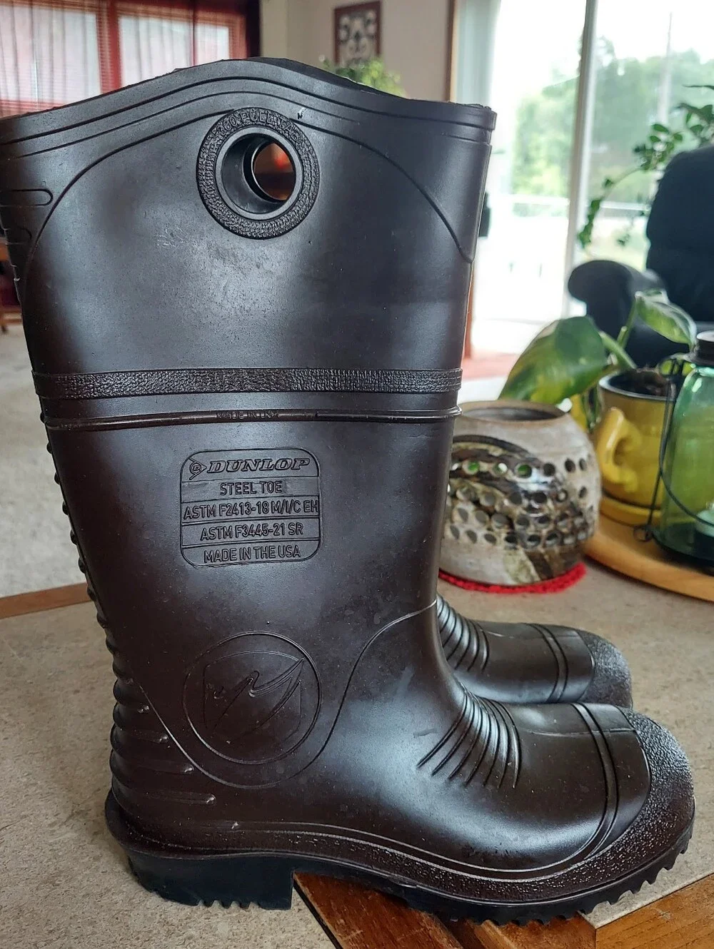 Dunlop unisex brown
